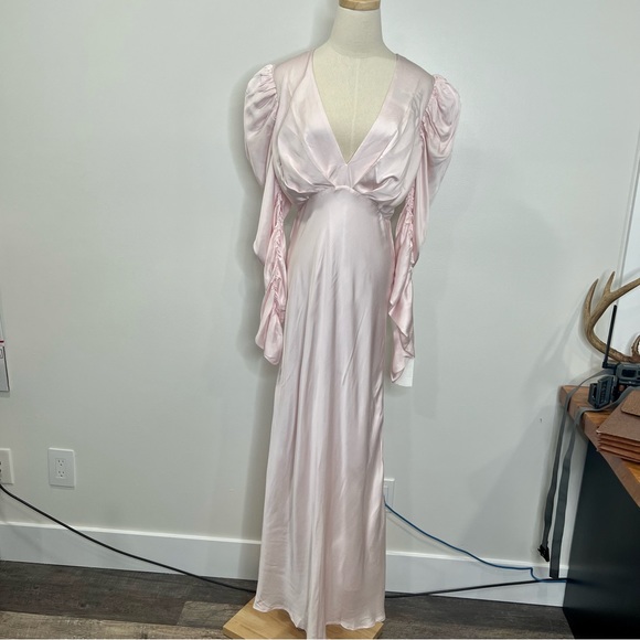 NWOT Bardot Zaria Dress in Soft Pink size large, revolve - Picture 4 of 13